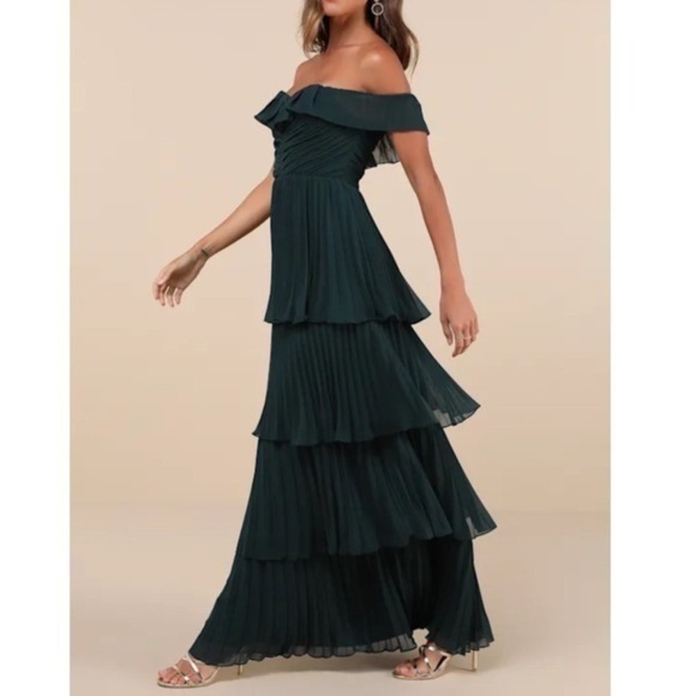 NWT Lulus Always Remarkable Emerald Pleated‎ Off-the-Shoulder Maxi Dress Small